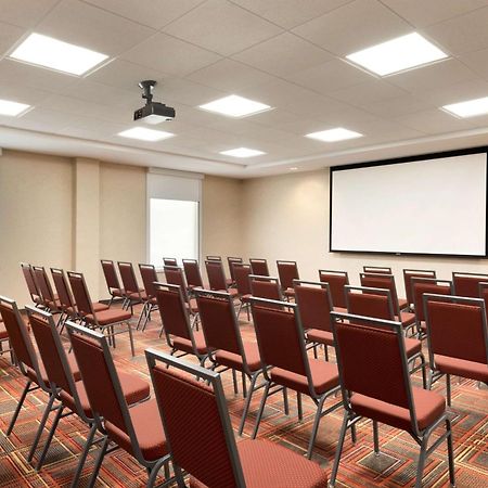 ווקשה Home2 Suites By Hilton Milwaukee Brookfield מראה חיצוני תמונה