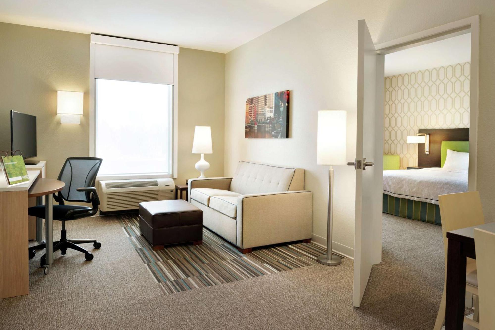 ווקשה Home2 Suites By Hilton Milwaukee Brookfield מראה חיצוני תמונה