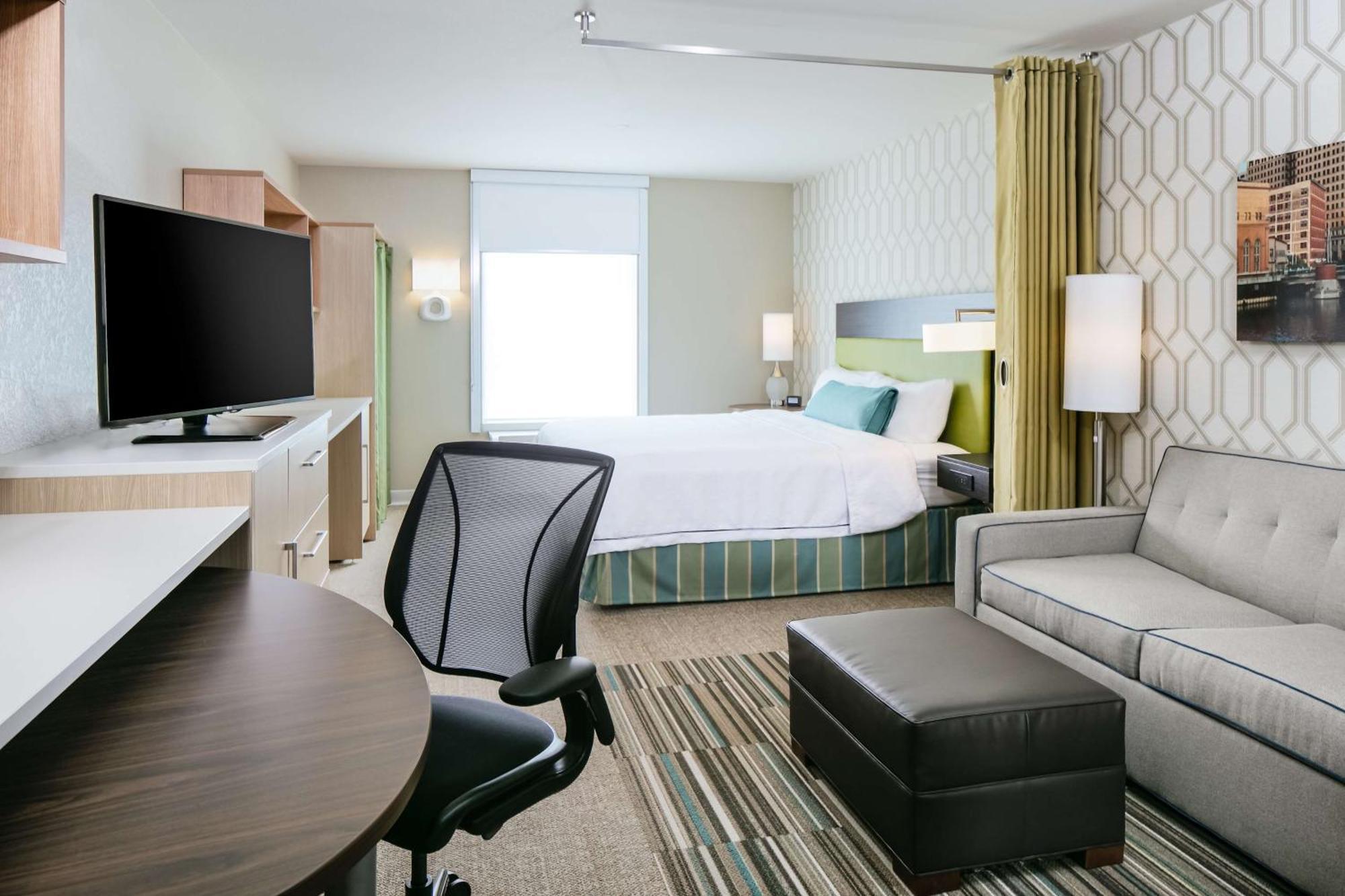 ווקשה Home2 Suites By Hilton Milwaukee Brookfield מראה חיצוני תמונה