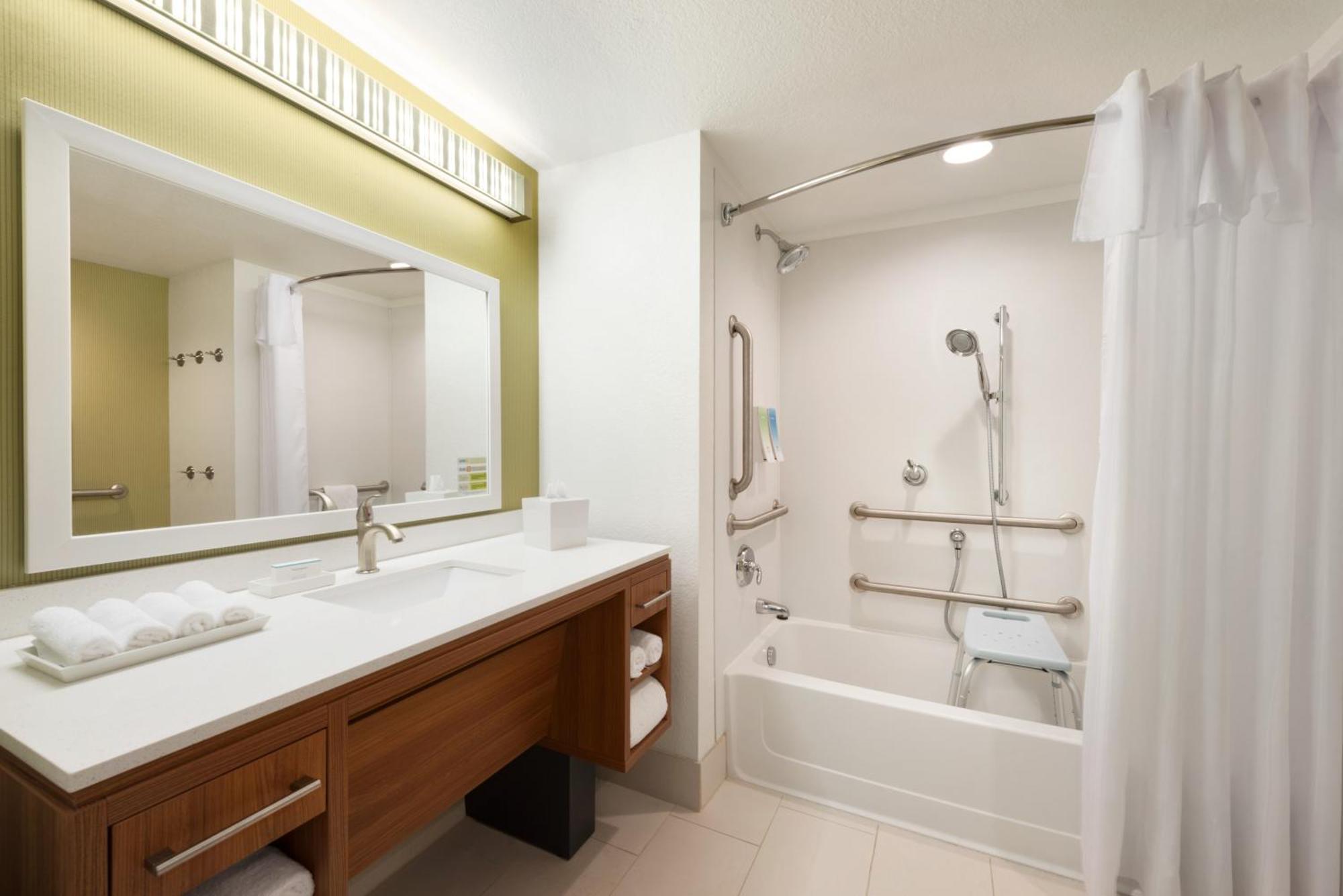 ווקשה Home2 Suites By Hilton Milwaukee Brookfield מראה חיצוני תמונה