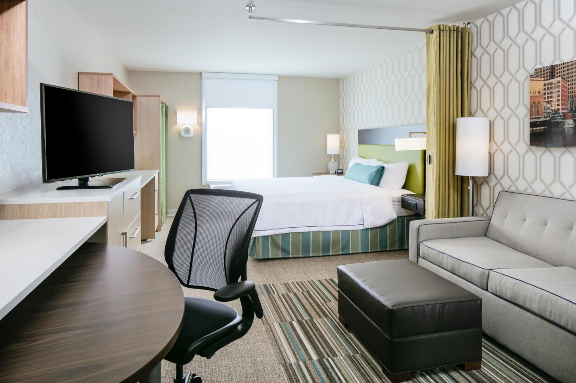 ווקשה Home2 Suites By Hilton Milwaukee Brookfield מראה חיצוני תמונה